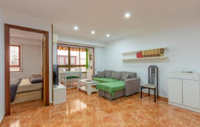 2 Bedroom Nice Apartment In Santa Pola